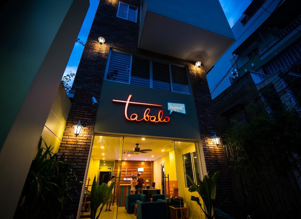 Tabalo Hostel 1/40