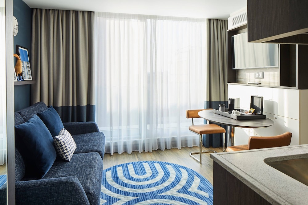 Residence Inn By Marriott Tower Bridge 43/67