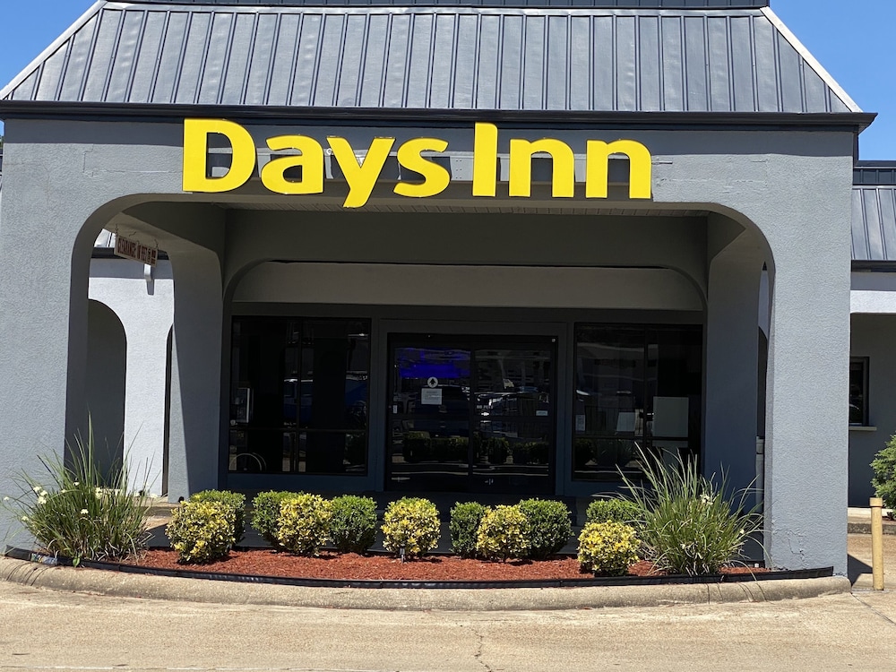 Days Inn By Wyndham Pearl/Jackson Airport 2/15