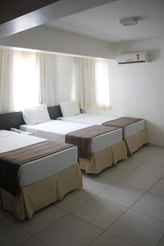 Tropico Praia Hotel 14/50