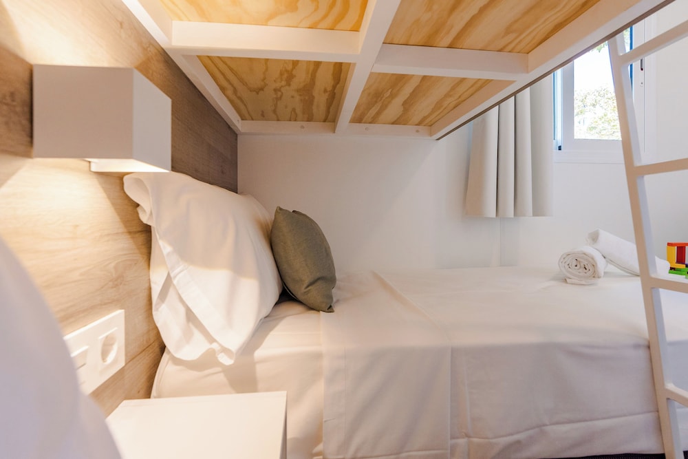 Costa del Sol Glamping Village 17/50