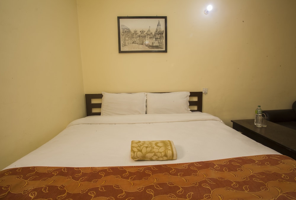 Langtang View Nagarkot Bed Breakfast 10/37