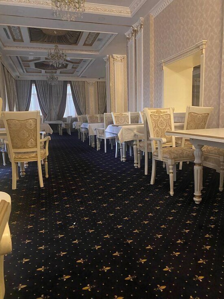 Premier Palace Baku 40/49