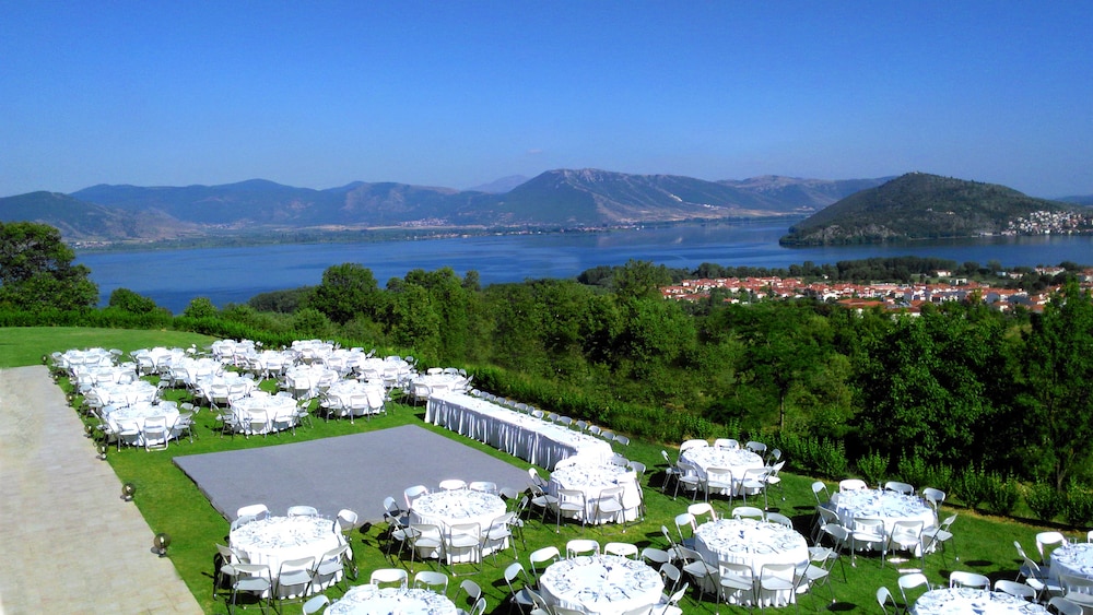 ENASTRON VIEW HOTEL 26/38
