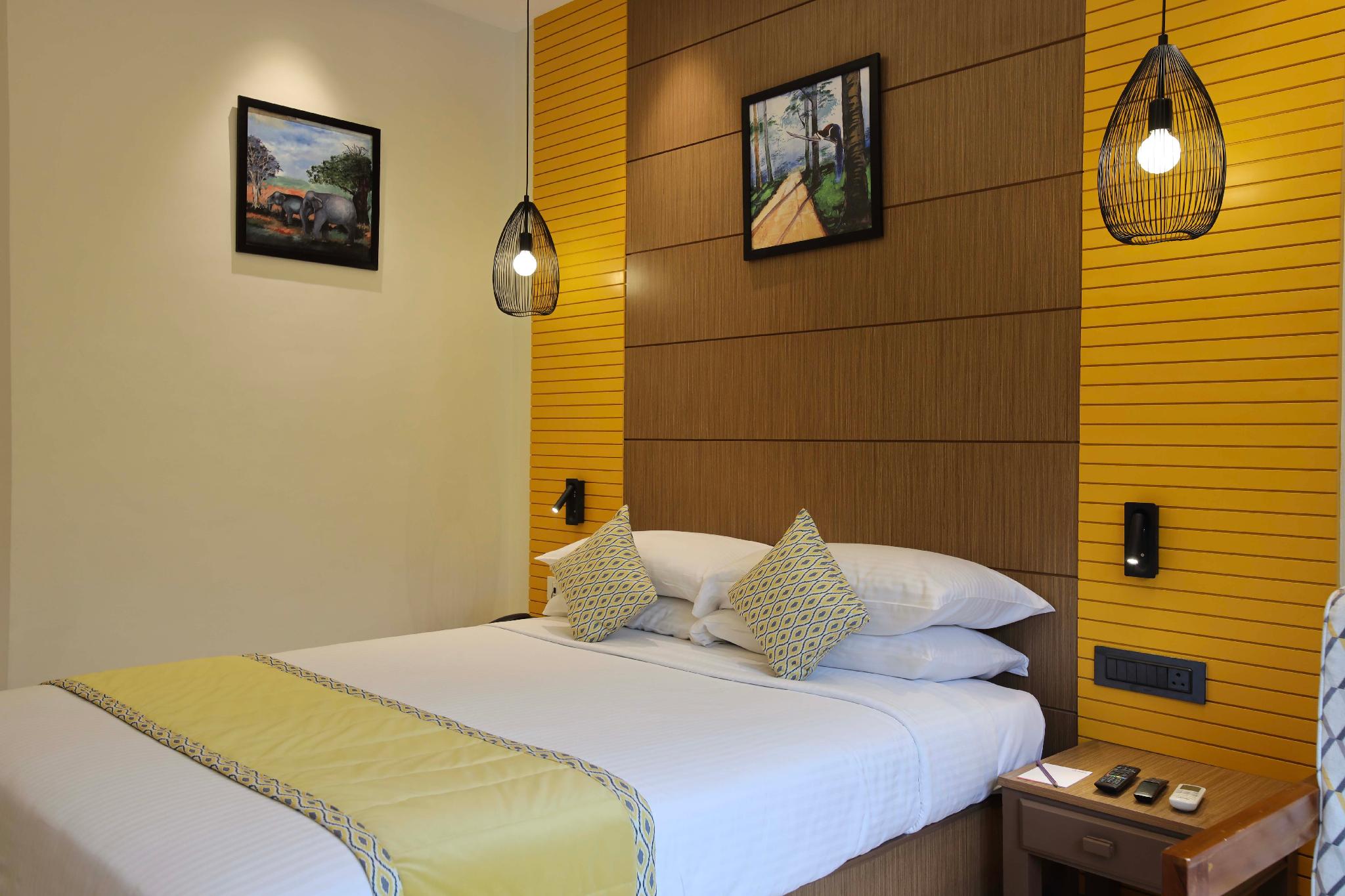 Premier, Queen Bed