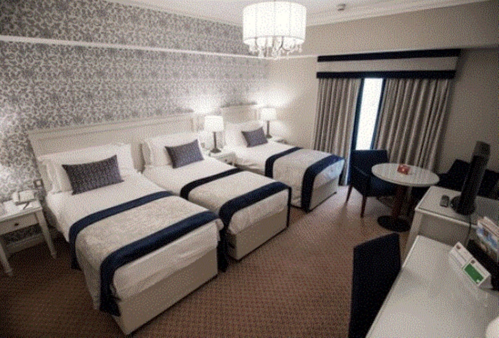 Clanard Court Hotel 29/66