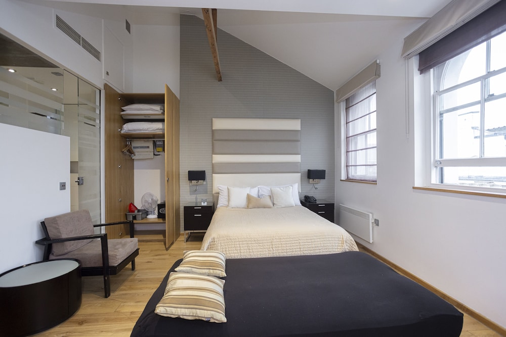 Premium, Studio, Double Bed