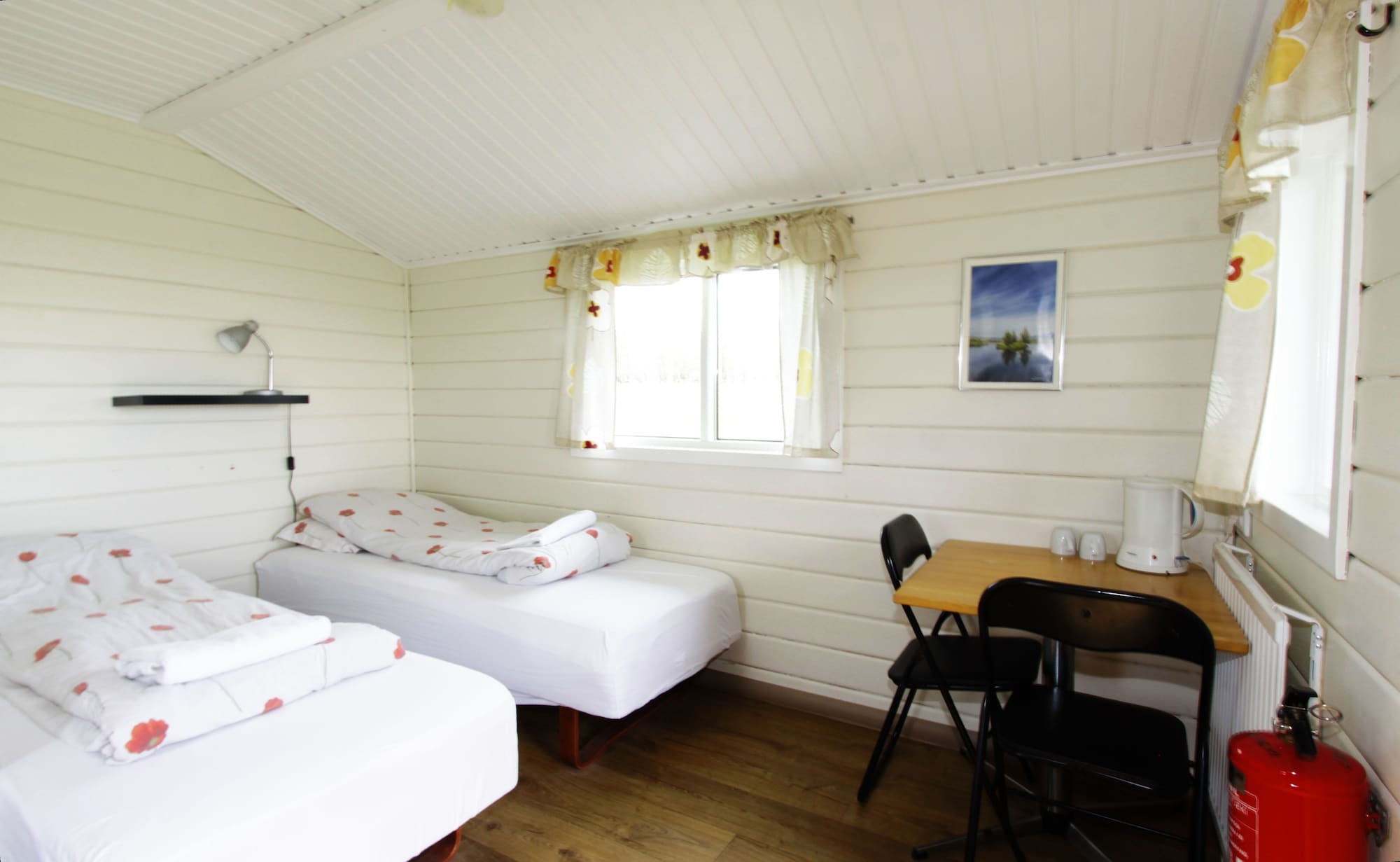 Basic, Cottage, Studio