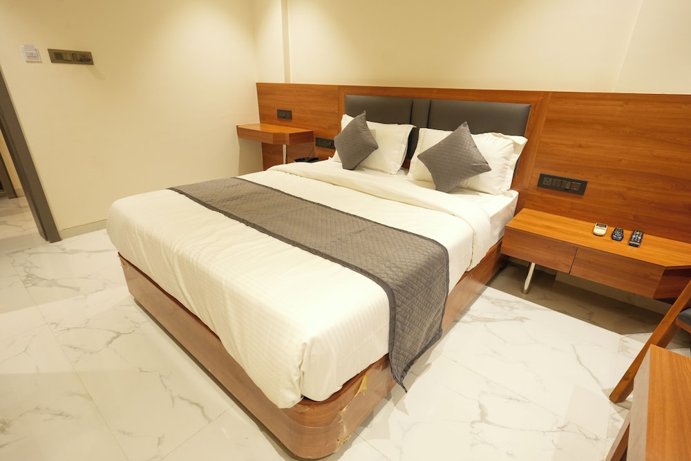 Hotel Sai Kamal 25/57
