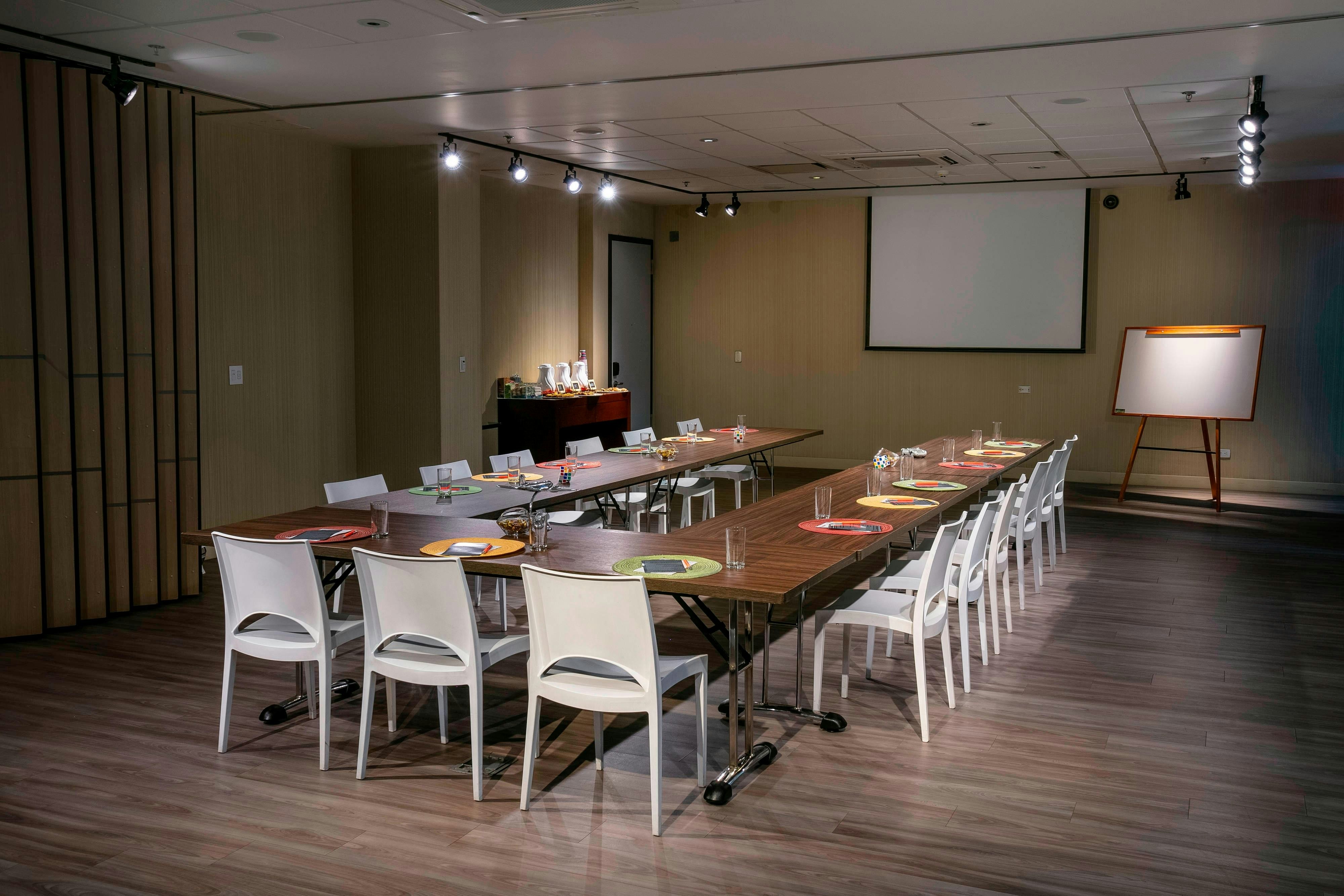 ALOFT BOGOTA AIRPORT 10/15