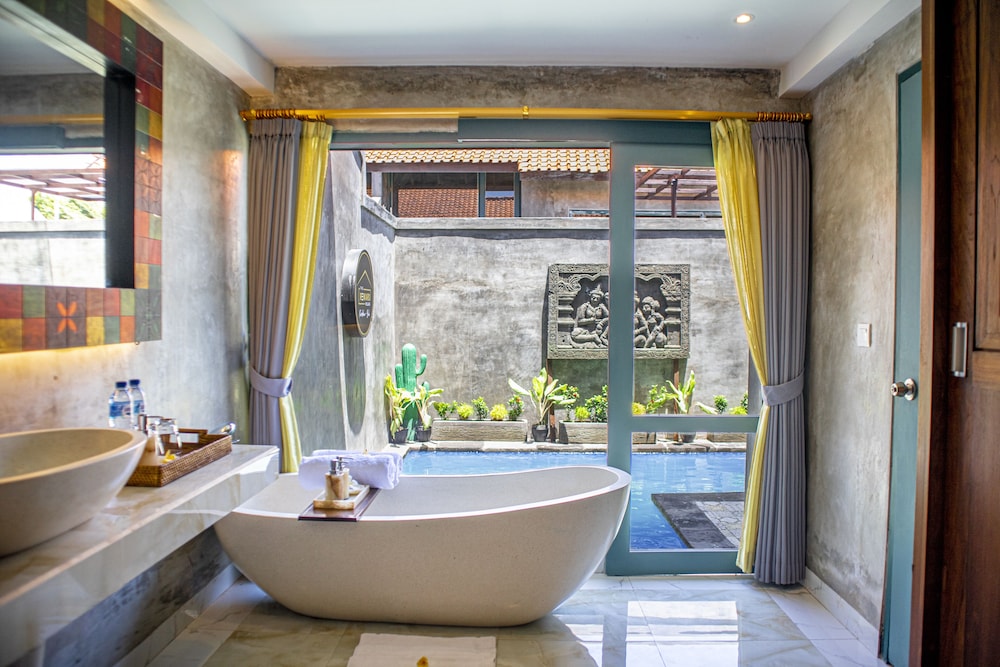 The Reward Villas Kerobokan 48/50