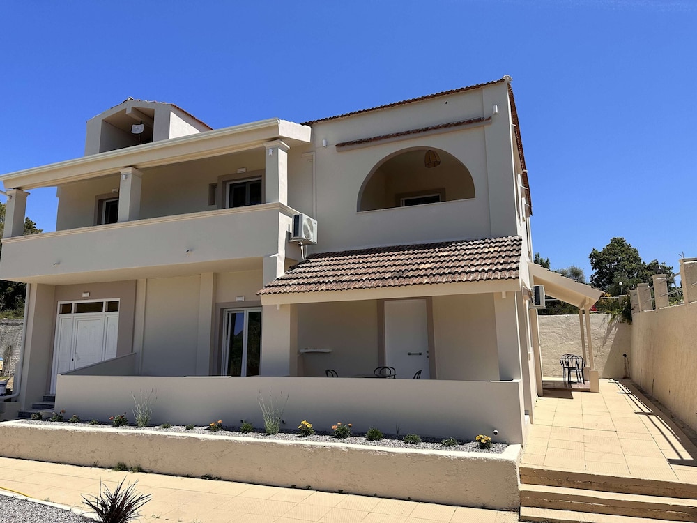 Armeno Resort photo1