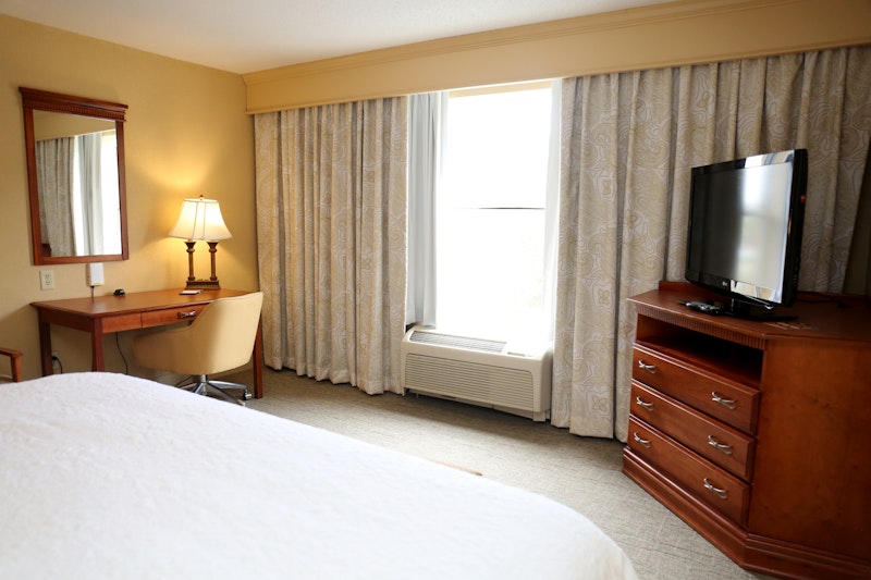 Hampton Inn Manning 7/37