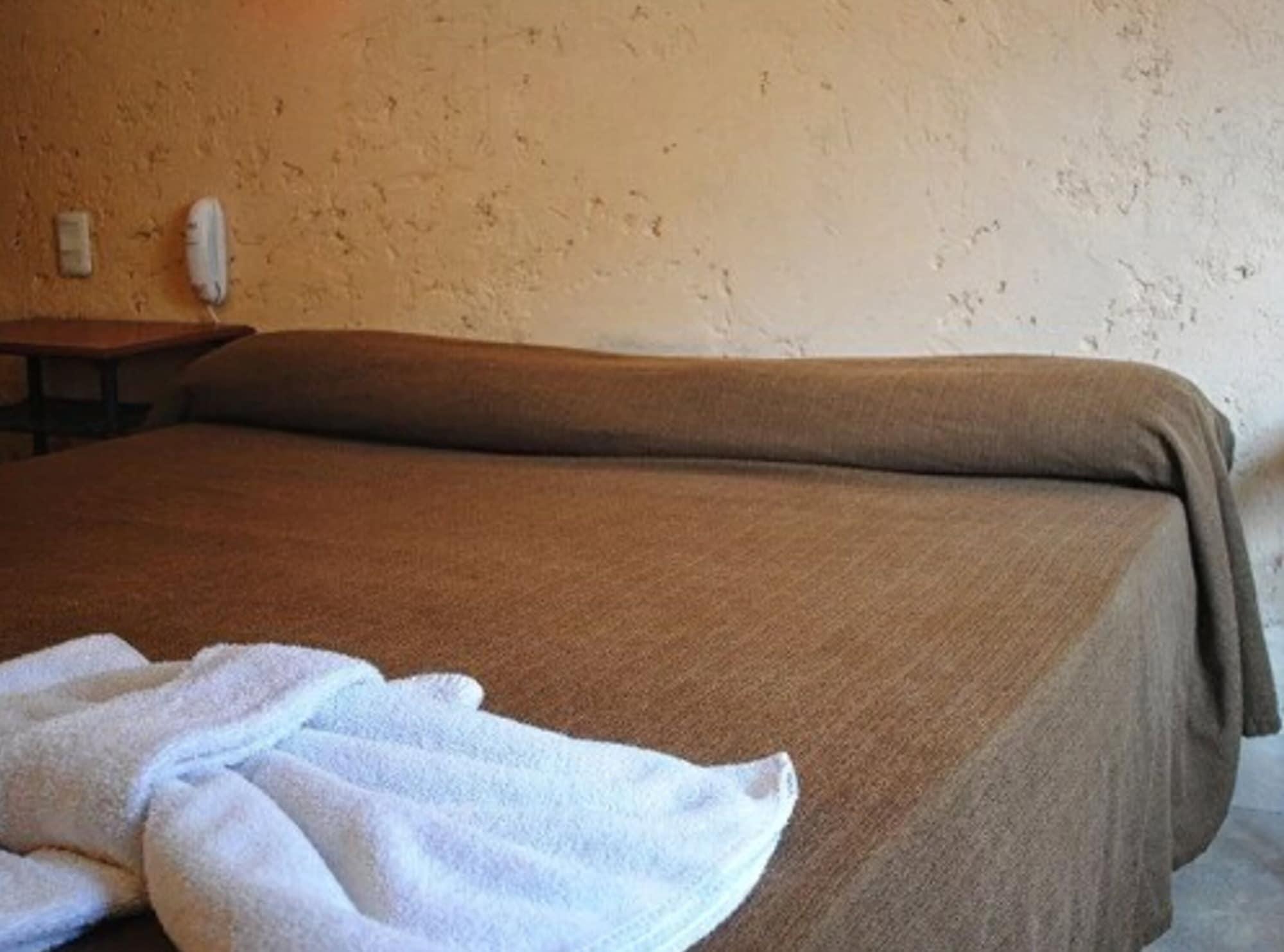 SAMKA HOTEL 21/51