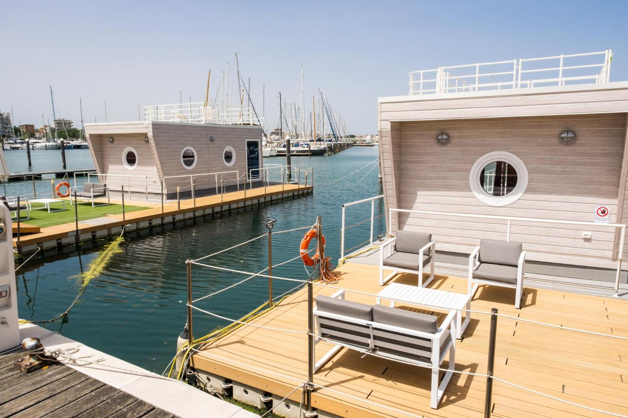 Marina Blu Floating Resort Rimini 25/27