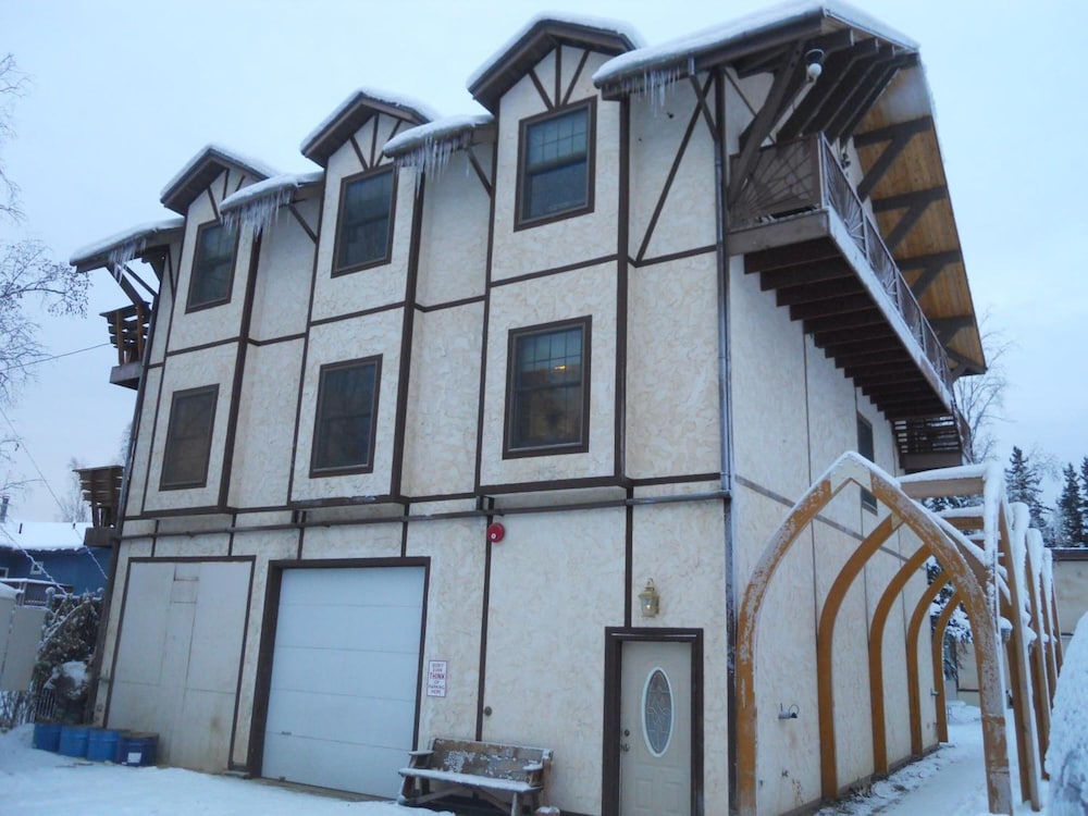 Fairbanks Extended Stay 2/50