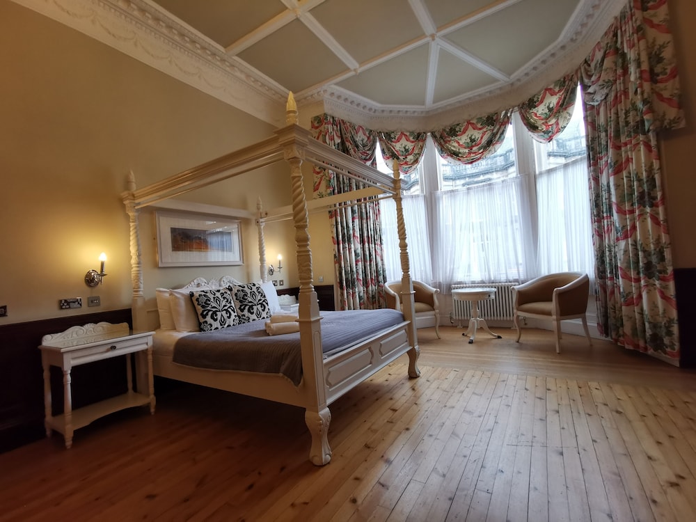 The Haymarket Hotel 20/50