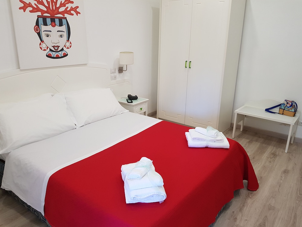 BASIC, DOUBLE BED