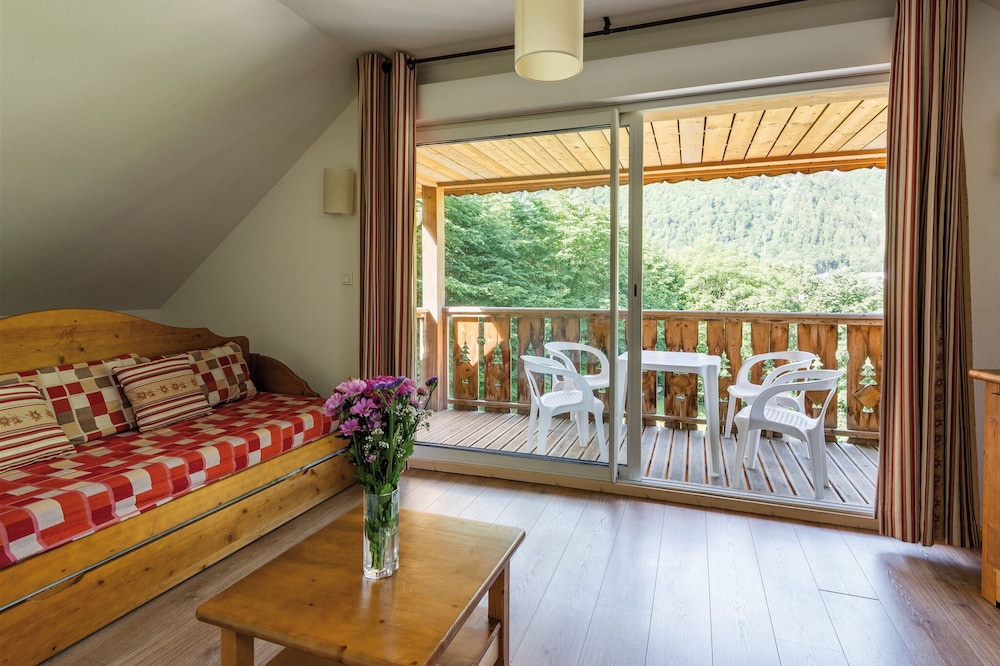 Lagrange Residence Le Domaine Des 100 Lacs 11/45