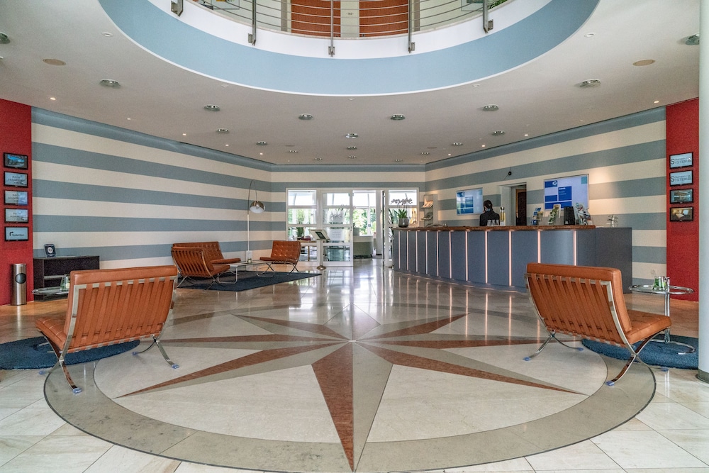 Globana Airport Hotel 7/46