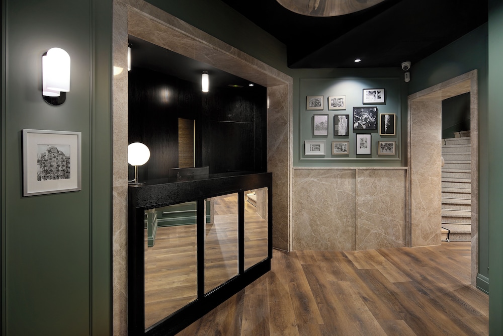 WILSON BOUTIQUE HOTEL 37/64
