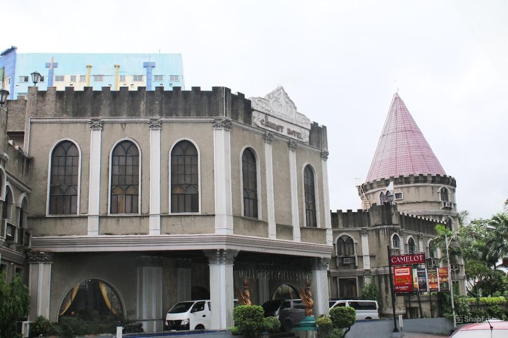 Camelot Hotel Quezon City powered by Cocotel 3/75