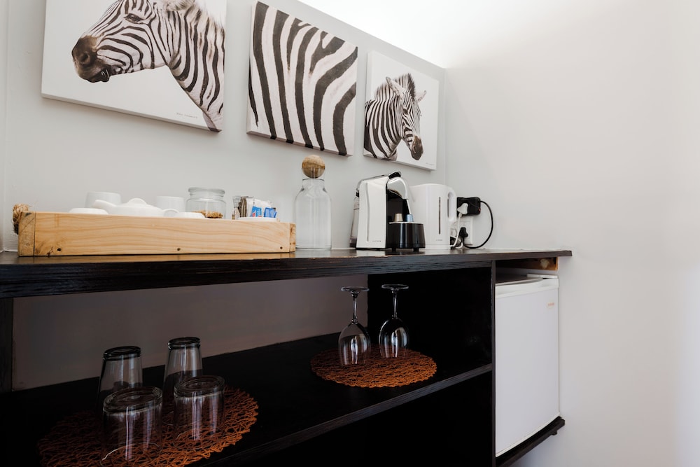Elephant Hide of Knysna Guest Lodge 6/37