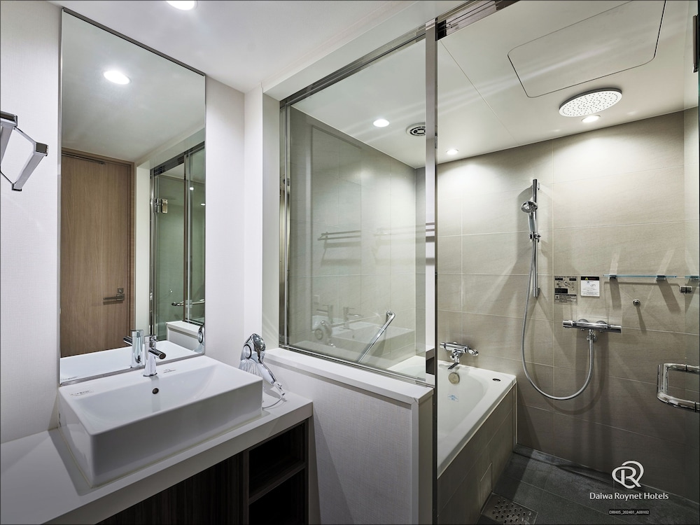 DEL style Osakashinsaibashi by Daiwa Roynet Hotel 44/50