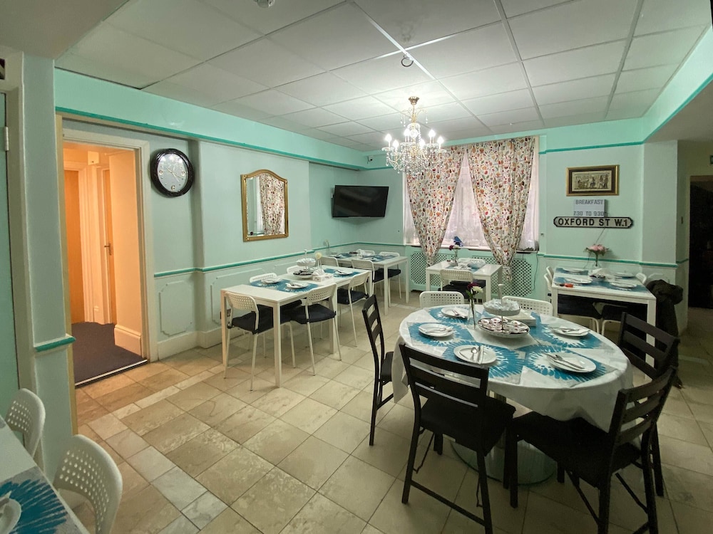 Lancaster Court Hotel 49/57