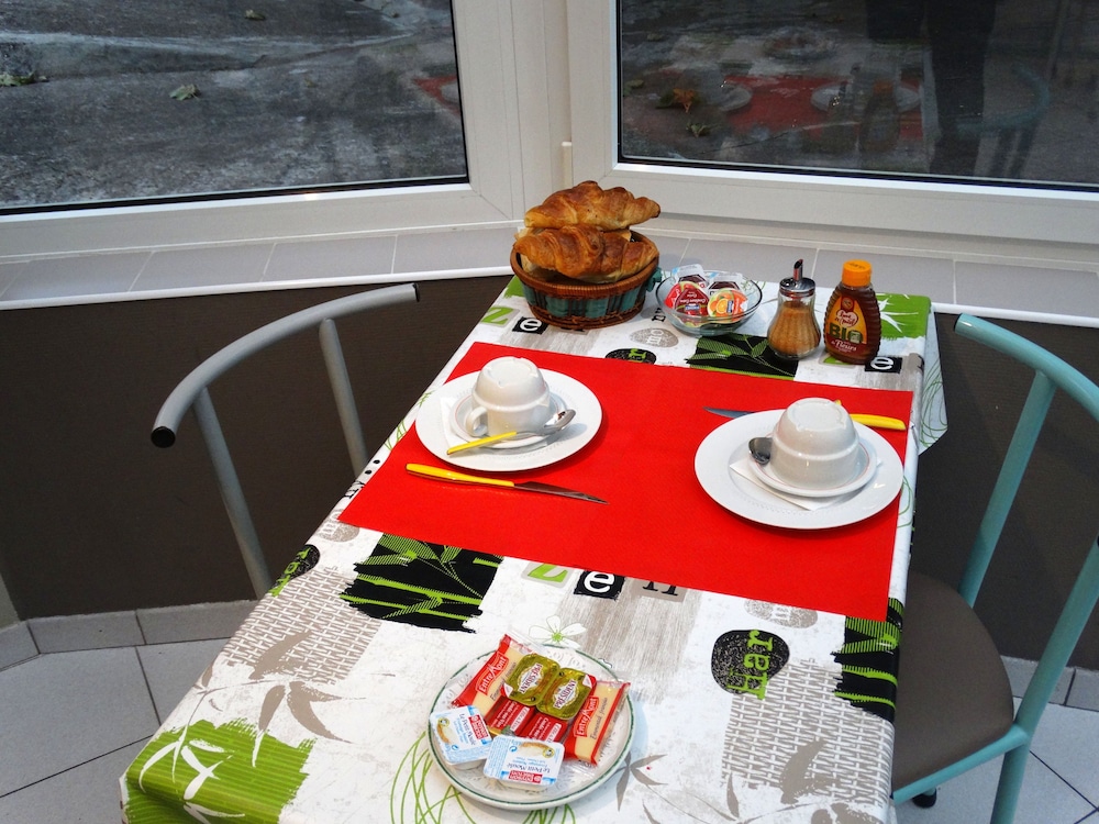Le Castel Fleuri Hotel 48/61