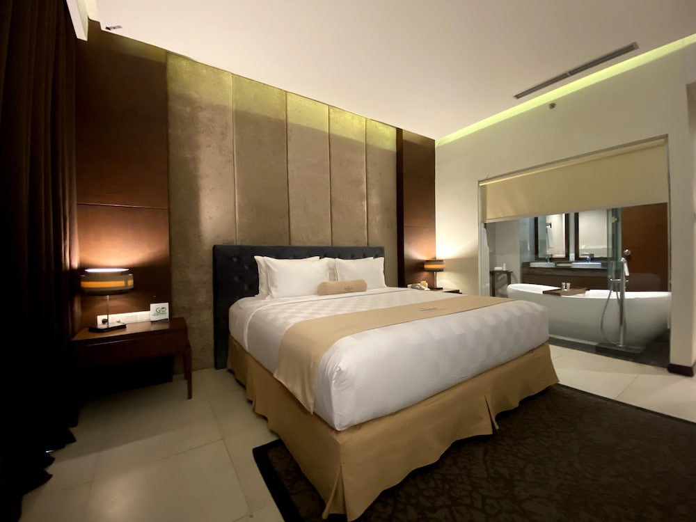 Rattan Inn Banjarmasin 11/24