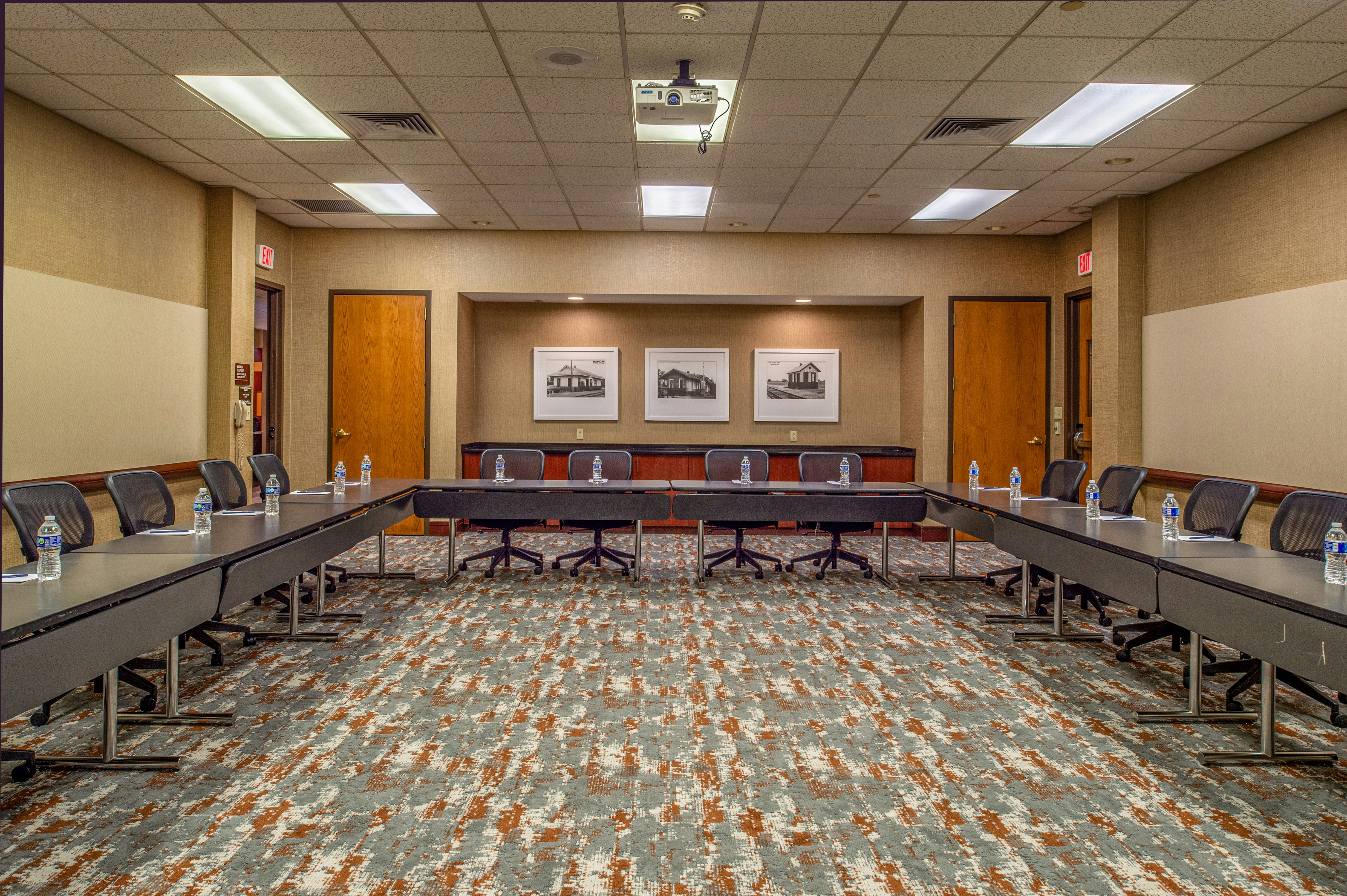 Doubletree By Hilton Hotel St Louis Chesterfield 47/57