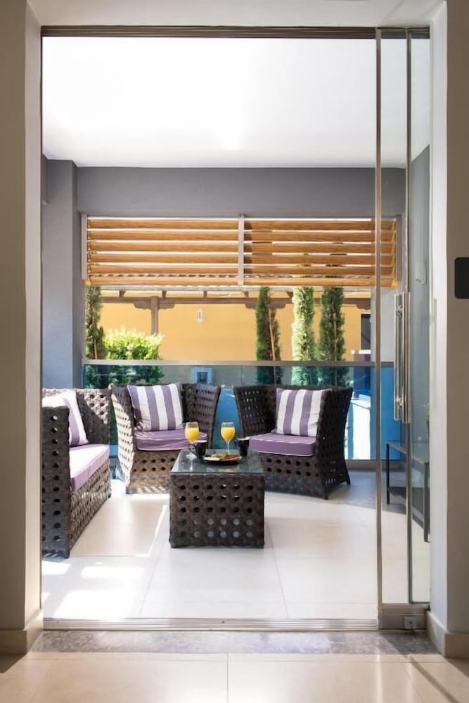 Sks Boutique Rooms 44/44