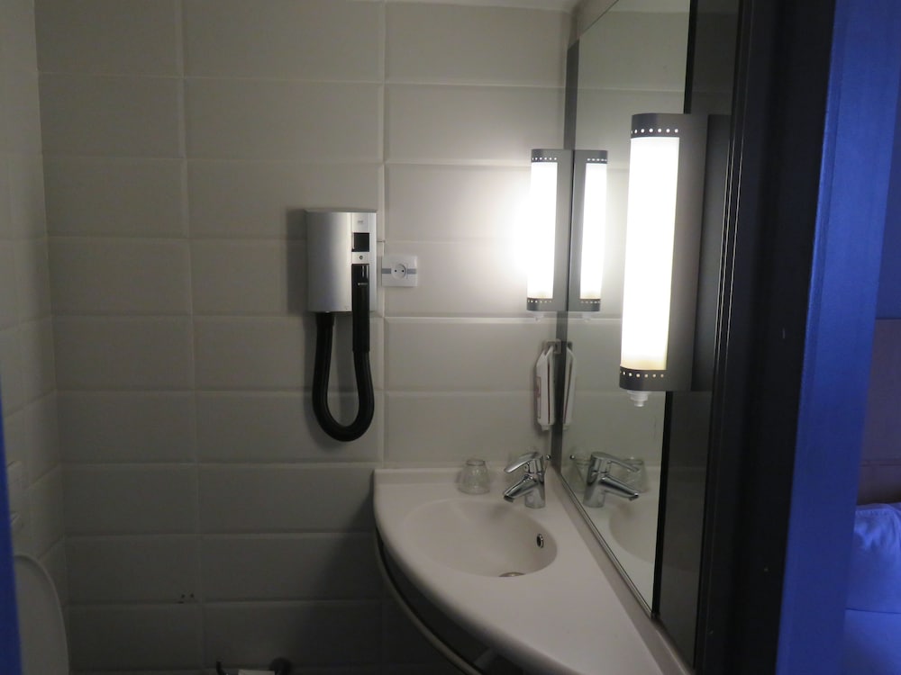 Ibis Oran Les Falaises 48/48