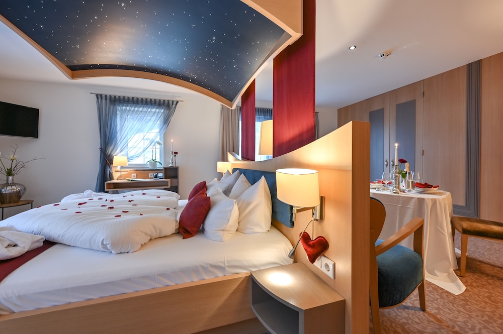 Villa Ludwig Suite Hotel 18/50