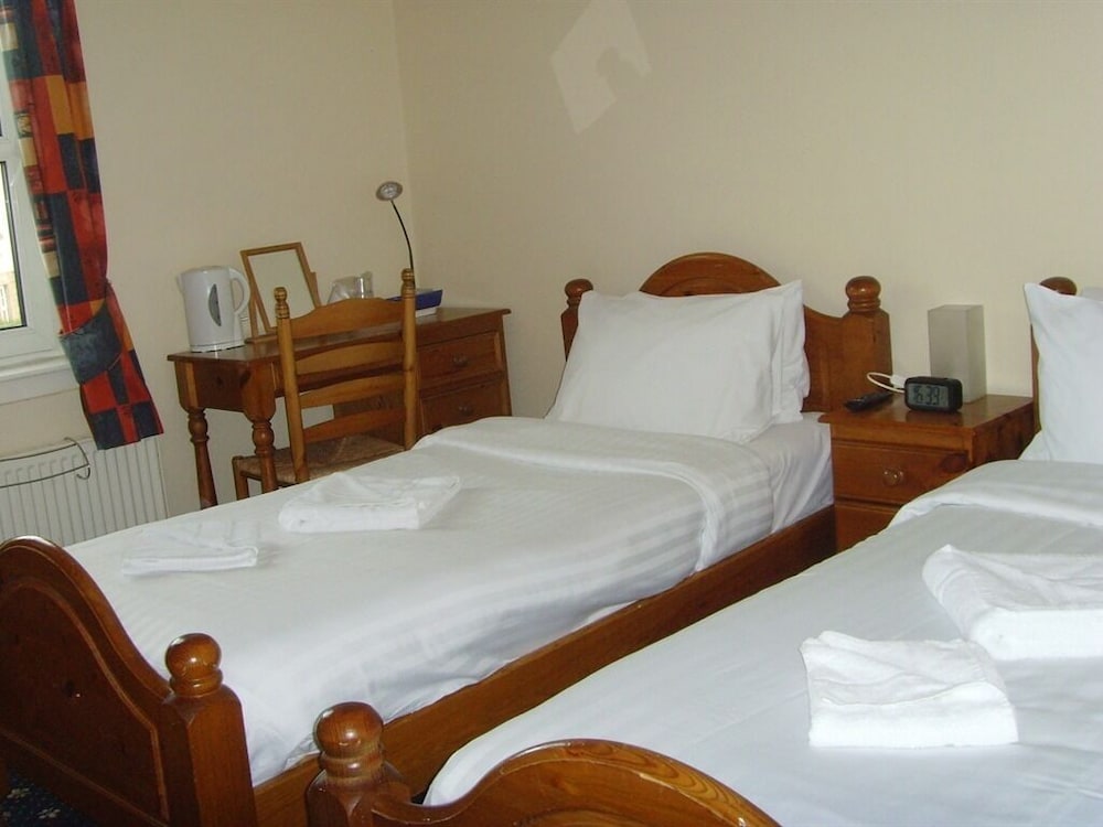 Twin Lions Hotel 28/51