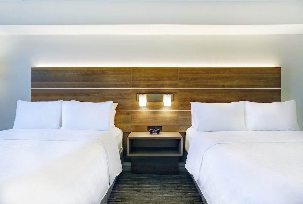 Holiday Inn Express Whitby Oshawa An Ihg Hotel 19/78