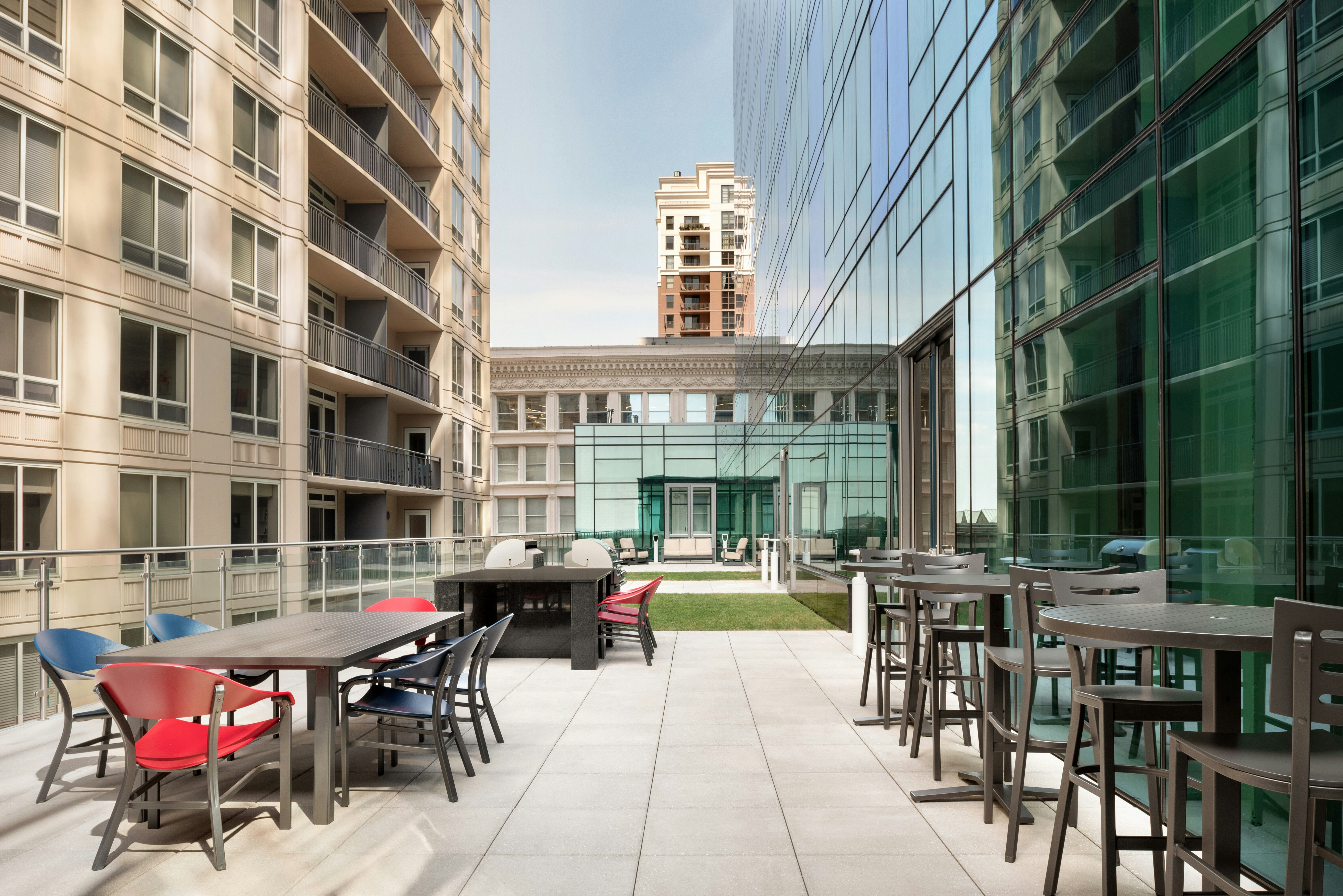 Hilton Garden Inn Chicago Downtown South Loop 37/37
