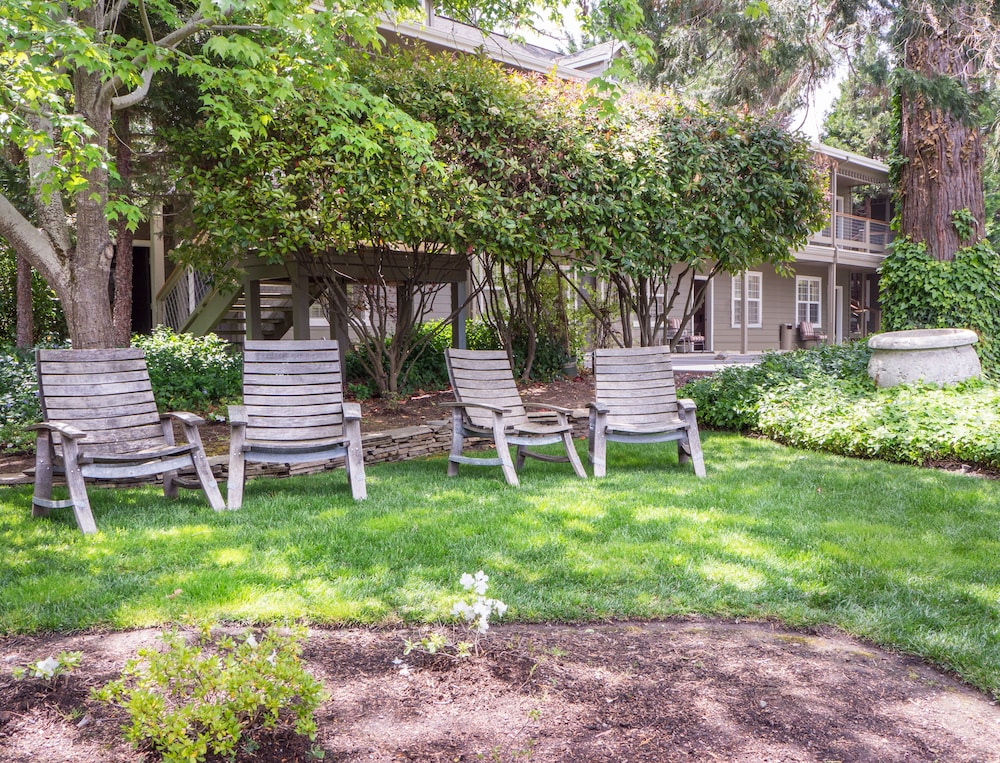 Wine Country Inn 3/43