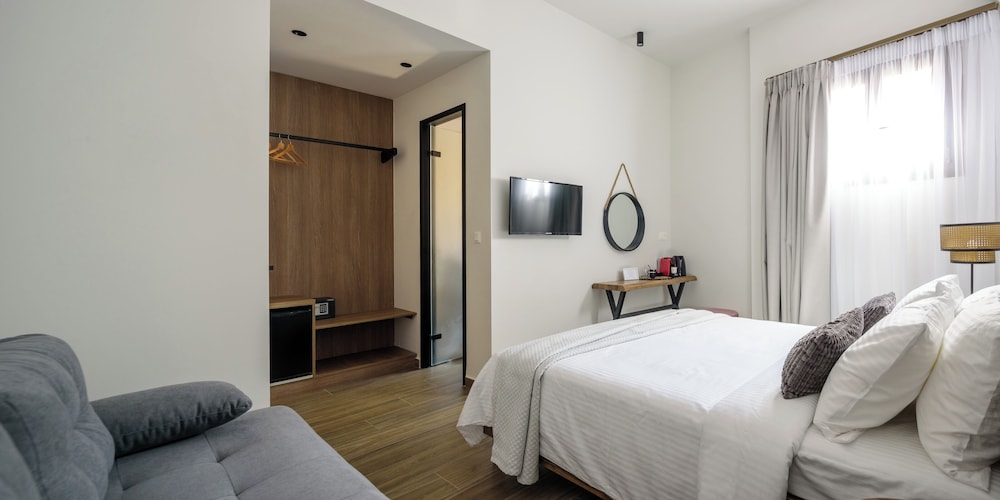 Arthur Suites 27/60