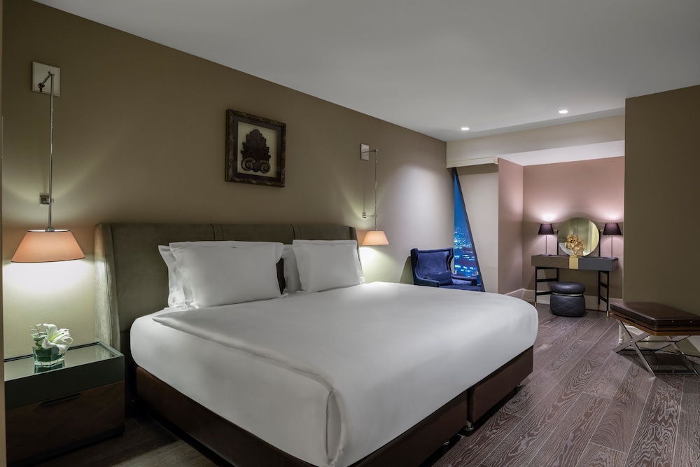 MARMARA, SUITE