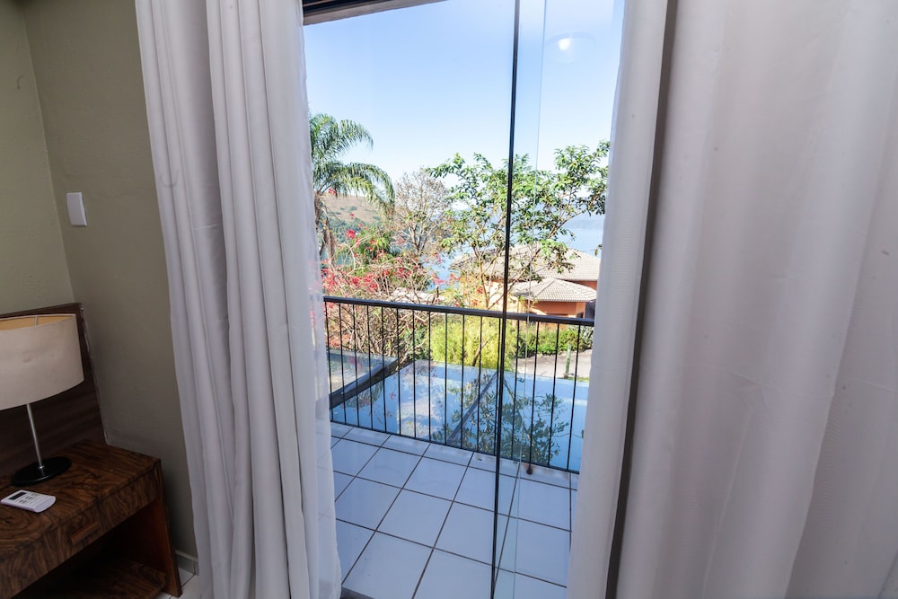 Portogalo Suite Hotel 37/82