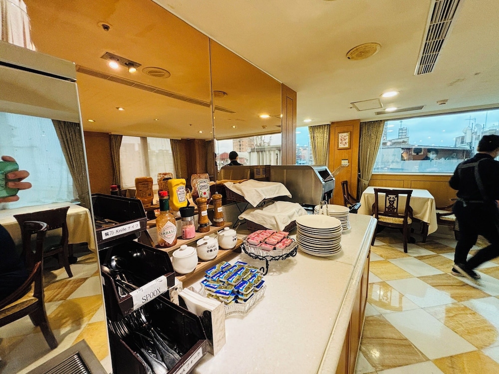 Royal Seasons Hotel Taipei 33/50