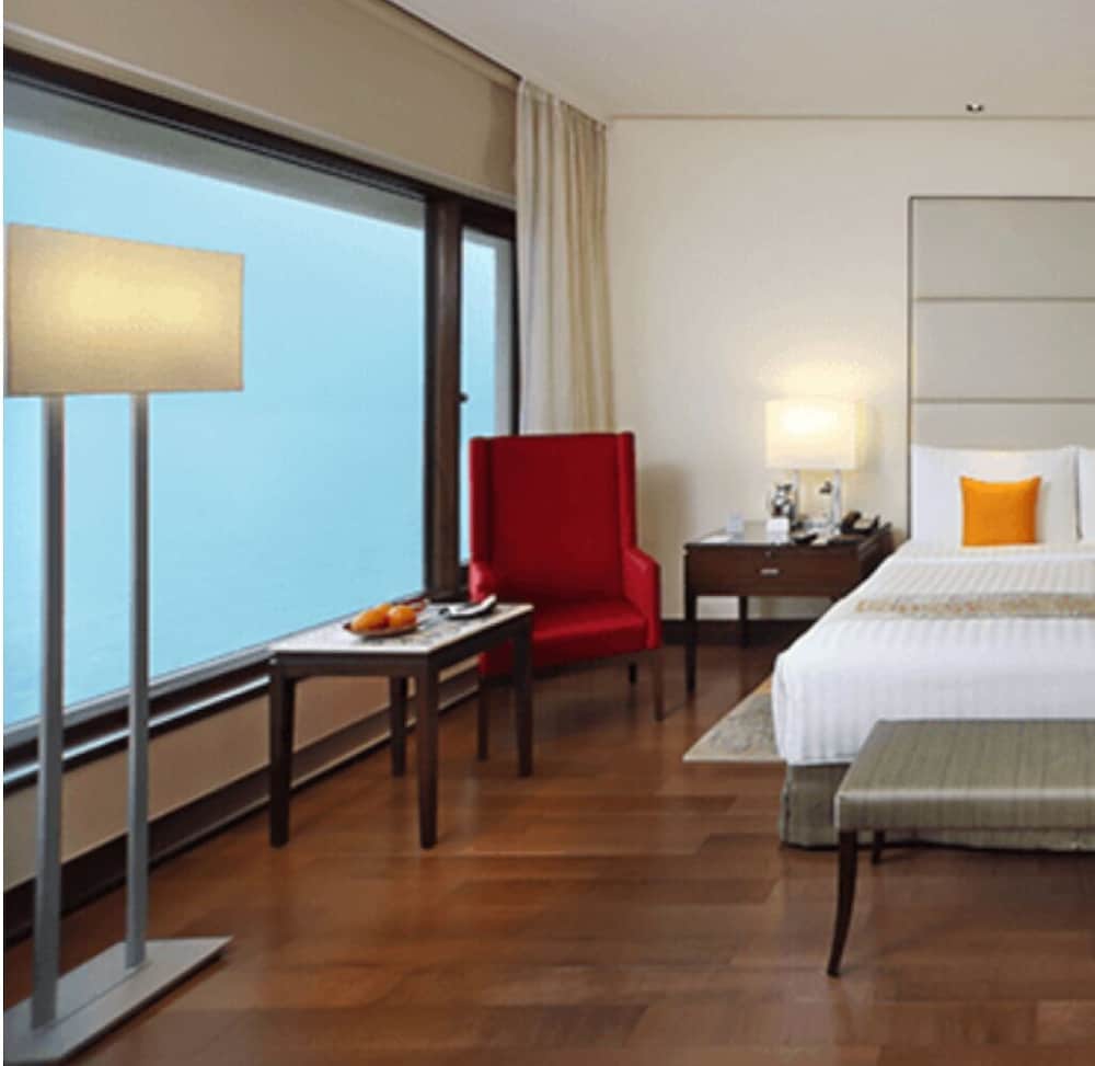 جناح ديلوكس بسرير كينج بإطلالة على البحر، The Oberoi Mumbai 3/8
