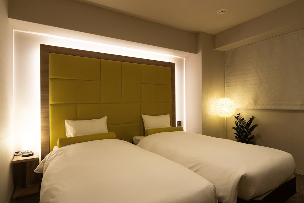 Doutonbori Crystal Hotel 12/49