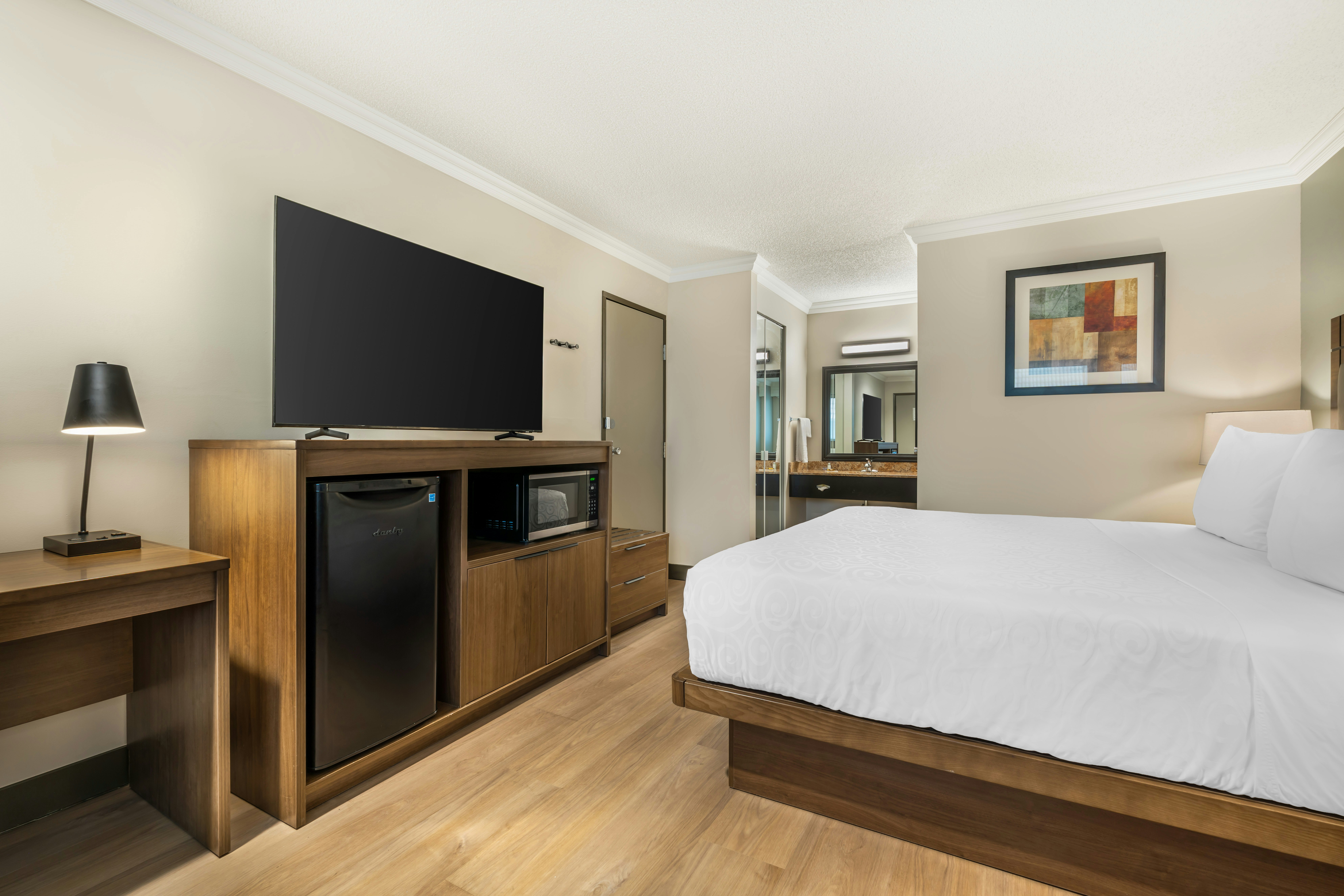 Best Western Plus Burnaby Hotel 22/76