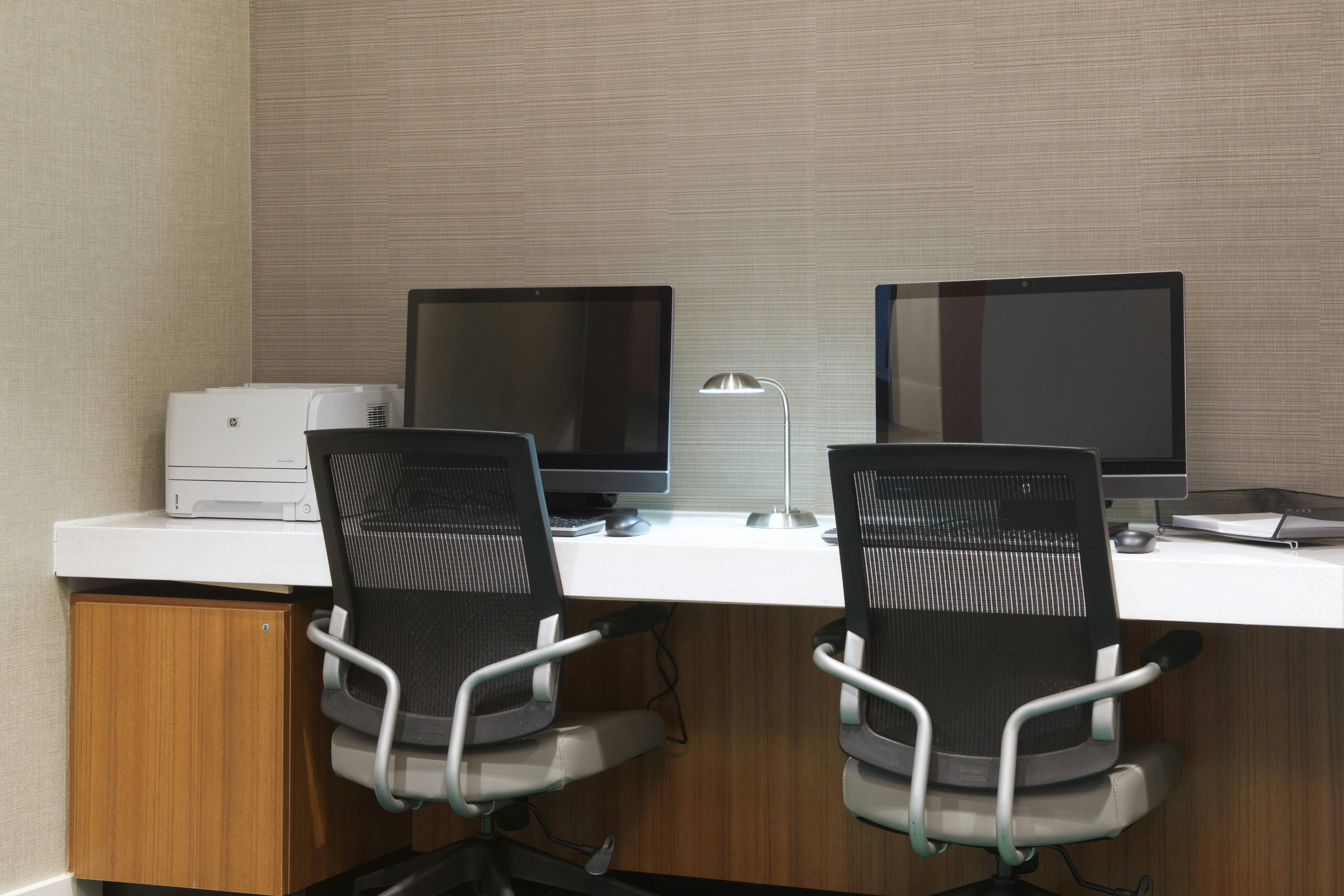 SpringHill Suites by Marriott Jacksonville Deerwood 7/10
