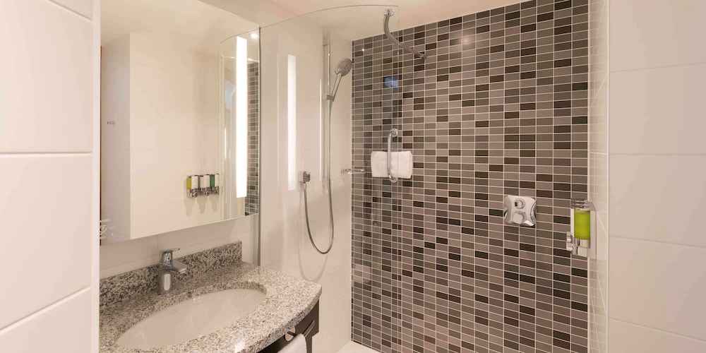 HAMPTON BY HILTON FRANKFURT CITY CENTRE MESSE 11/46