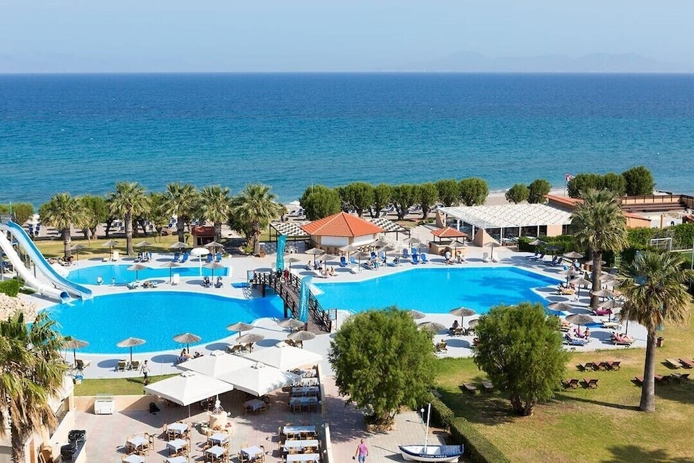 DORETA BEACH RESORT 50/52