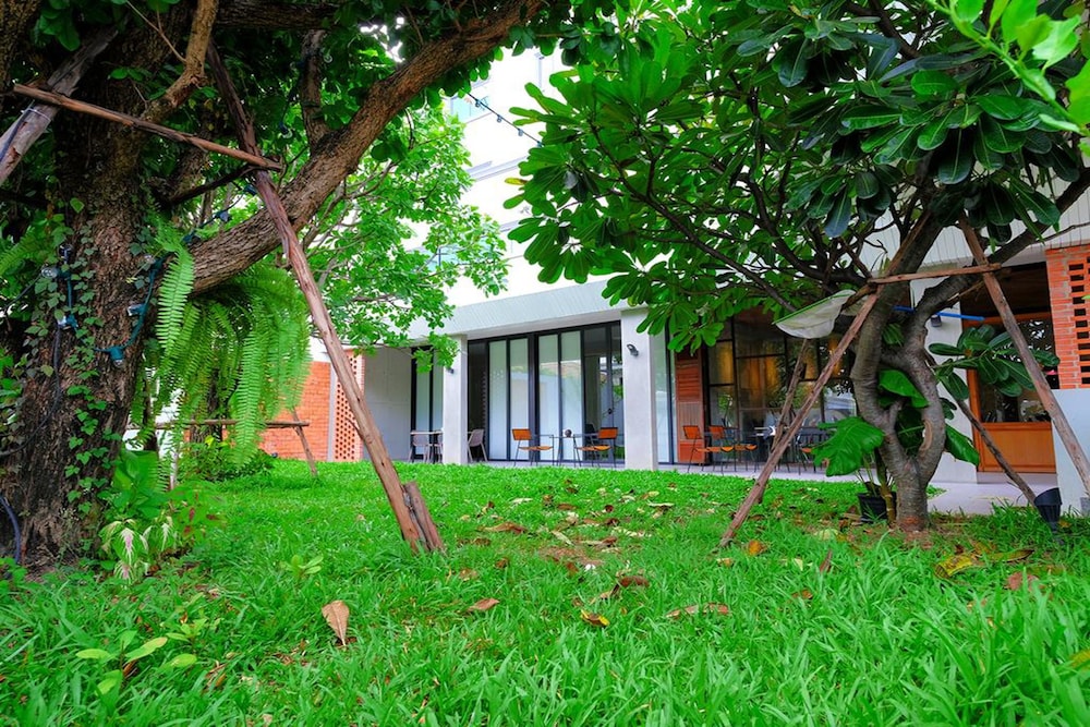 The Rich Hotel Korat 59/65